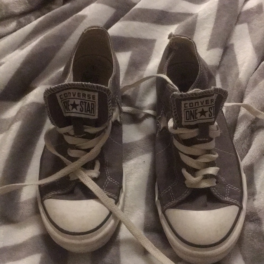 Grey Converse One Star